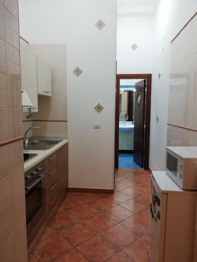ナポリCasa Lillina A Toledo , Near Piazza Del Plebiscitoアパートメント エクステリア 写真
